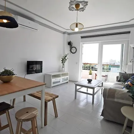 Flat With Terrace And Sea Views In - Miro Daire *