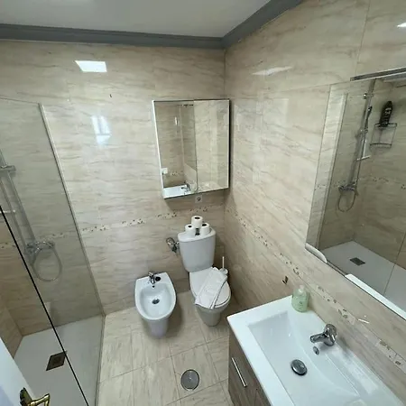 Flat With Terrace And Sea Views In - Miro *